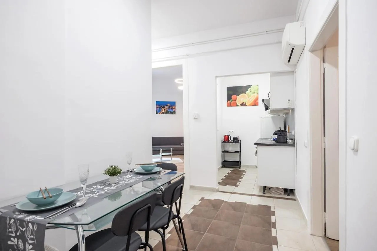 Downtown Tranquility Apartment Budapest Hungary