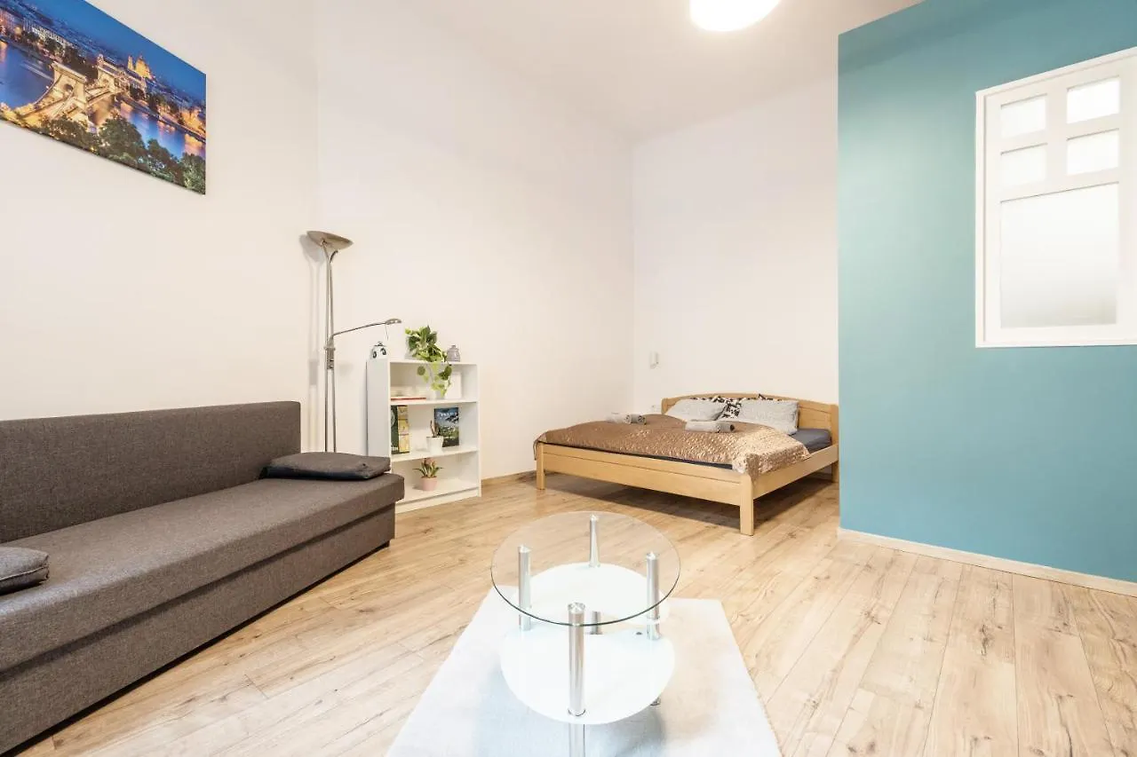 Downtown Tranquility Apartment Budapest